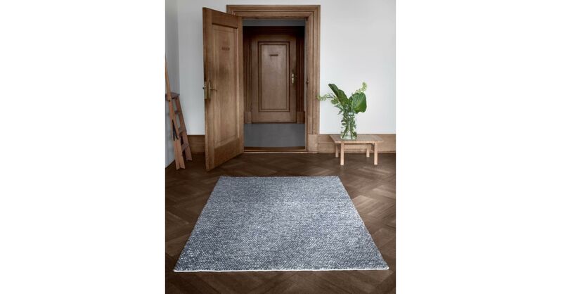 Sötétszürke prémium gyapjú szőnyeg 90x60 cm - Rezas
